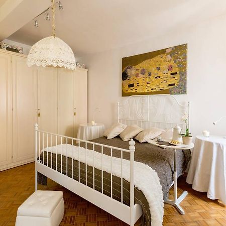 Via Laurina 40 Apartment Рим Экстерьер фото