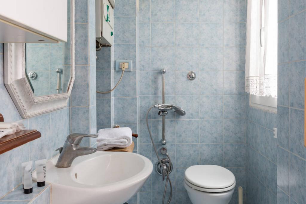 Via Laurina 40 Apartment Рим Экстерьер фото